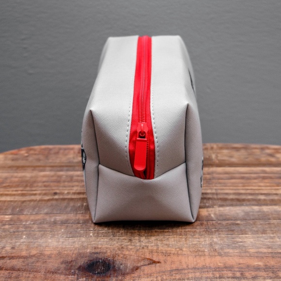 Tom of Finland Toiletry Bag - Picture 3 of 5